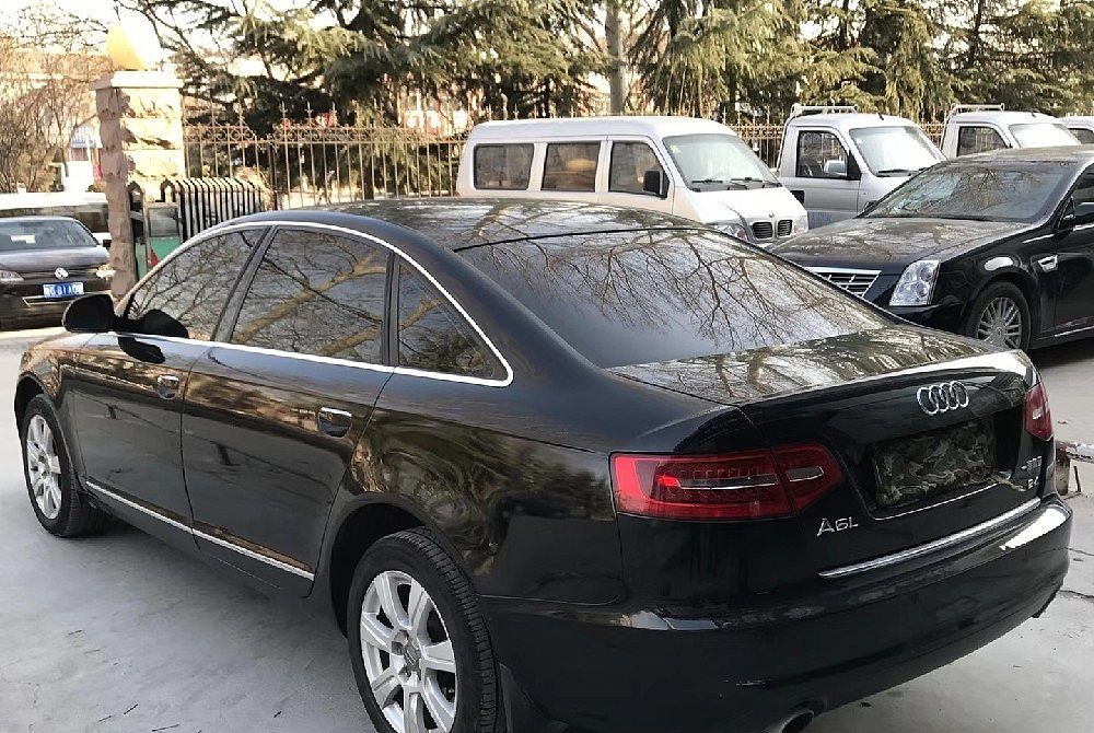 奥迪A6L 2007 款2.4 CVT 舒适型