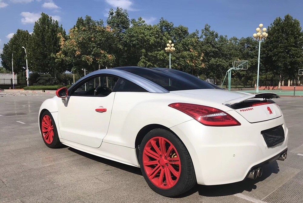 标致RCZ(进口) 2011 款 1.6T 自动 豪华优雅型