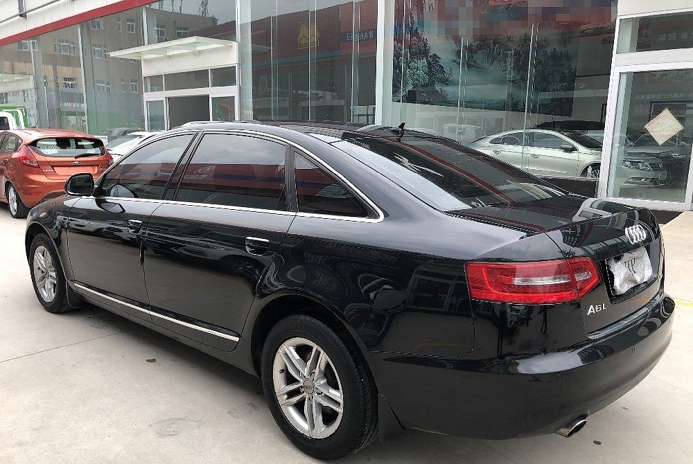 奥迪A6L 2011 款2.0 TFSI 舒适型(自动)