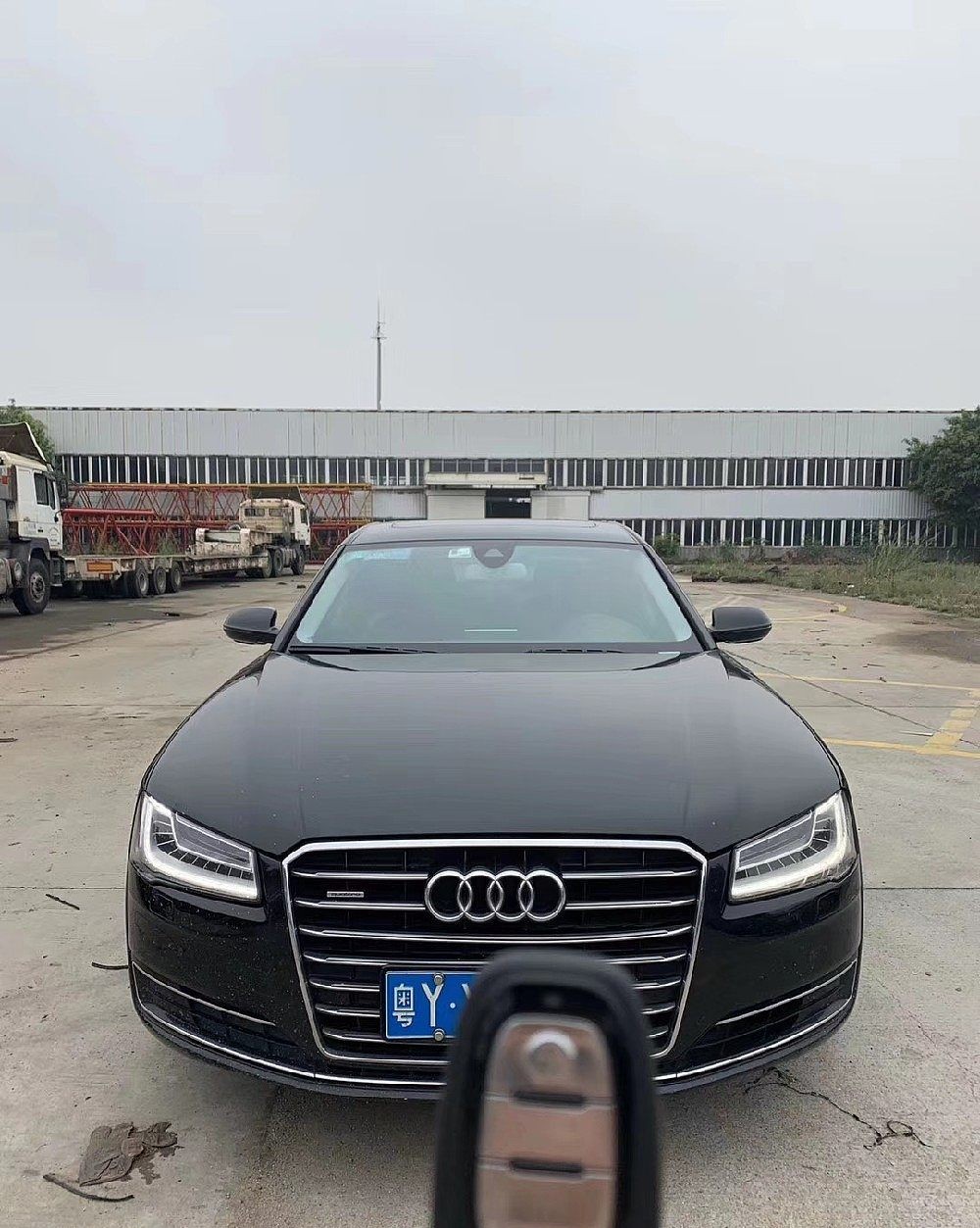 奥迪A8L(进口) 2014 款45 TFSI quattro 专享型