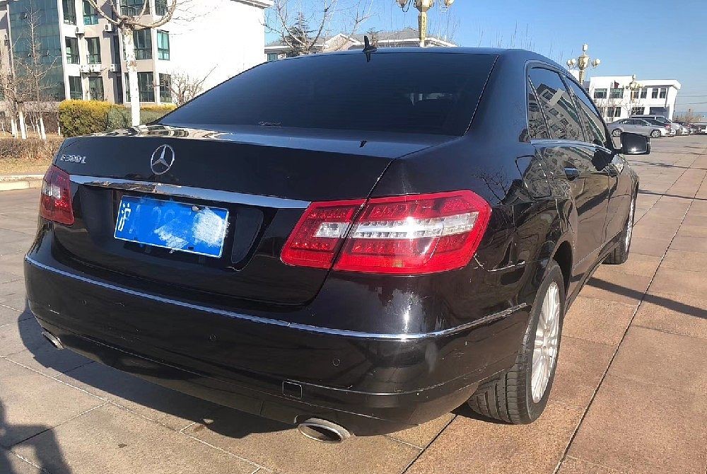 奔驰E级 2012 款E 300 L 优雅型