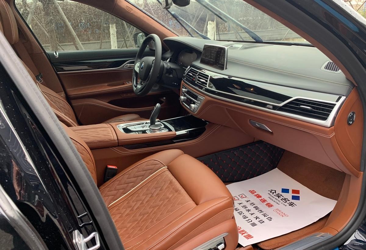 【苏州】2019年6月 宝马 宝马7系  2019款 740Li xDrive 行政型 豪华套装 手自一体