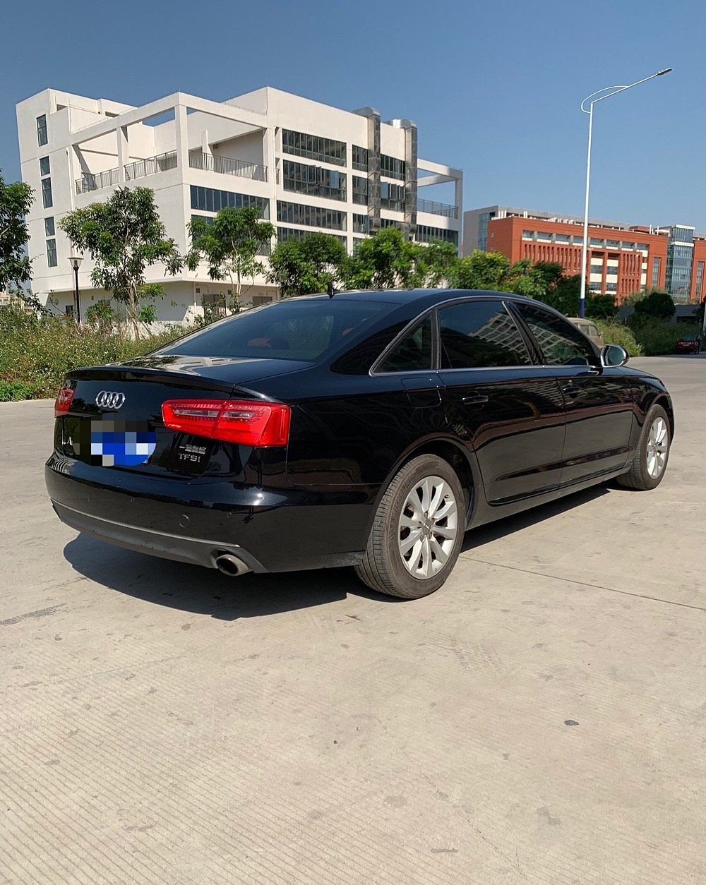 奥迪A6L 2014 款30 FSI 豪华型