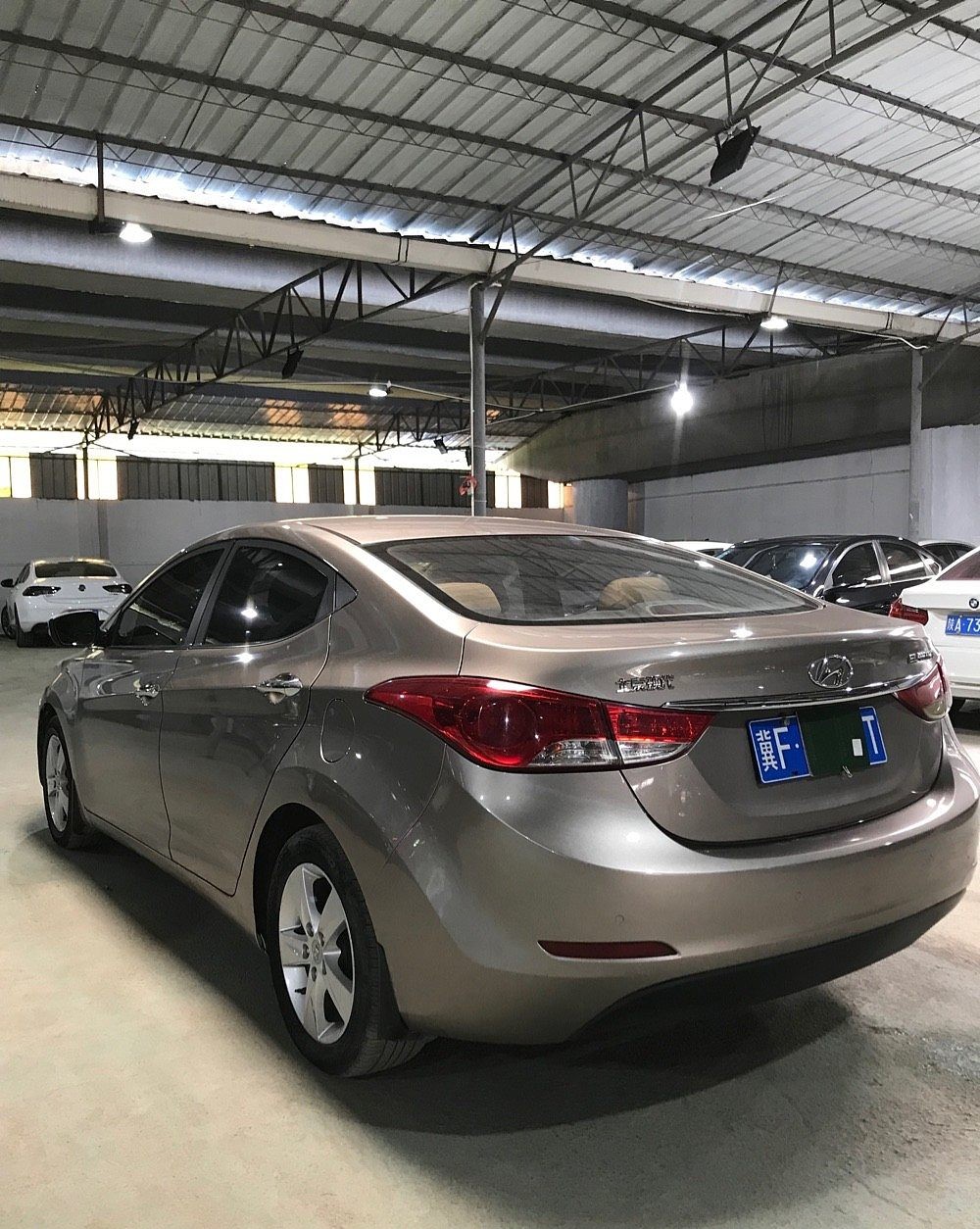 朗动 2013 款1.6L 自动 尊贵型