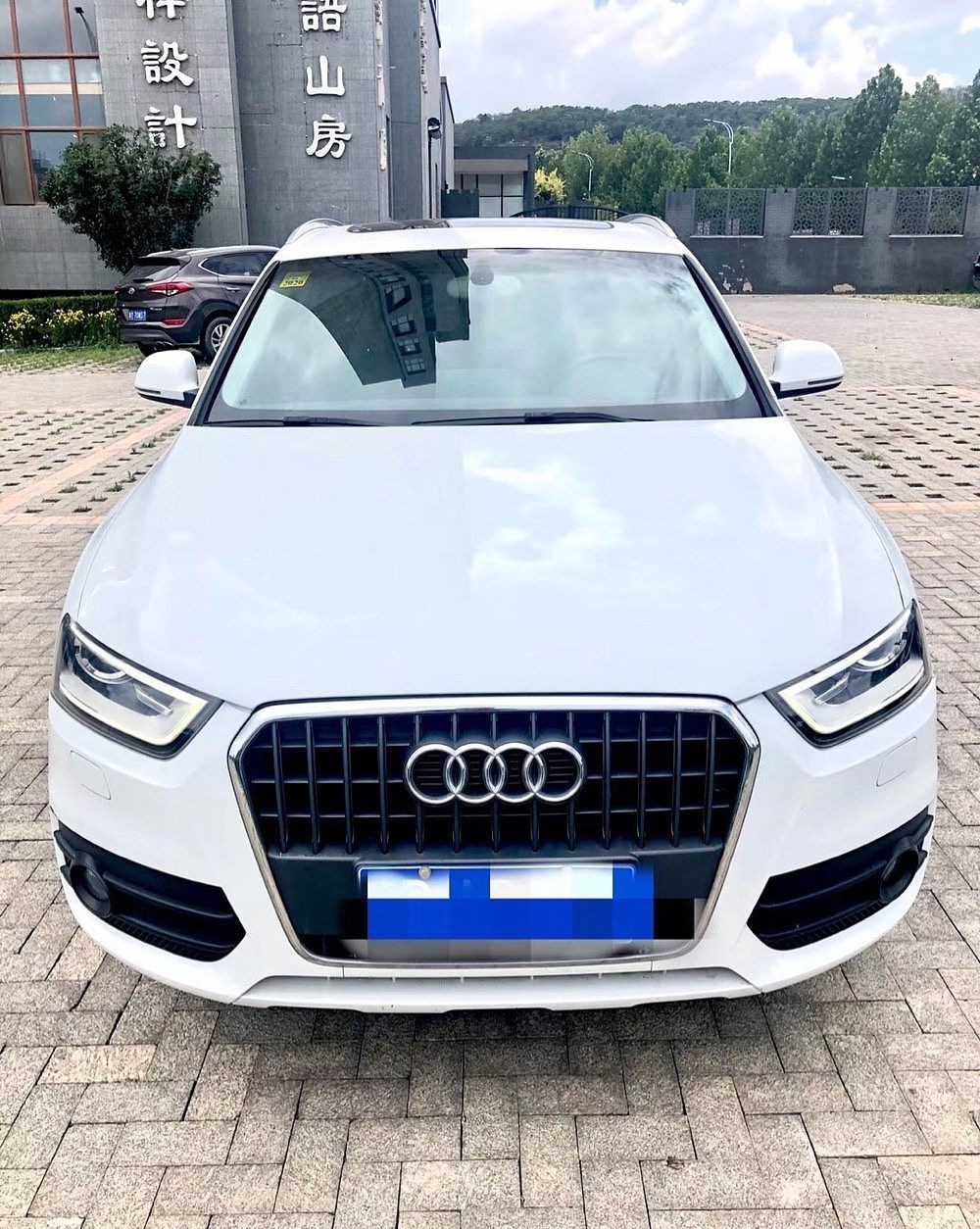 奥迪Q3 2013 款35TFSI quattro 豪华型