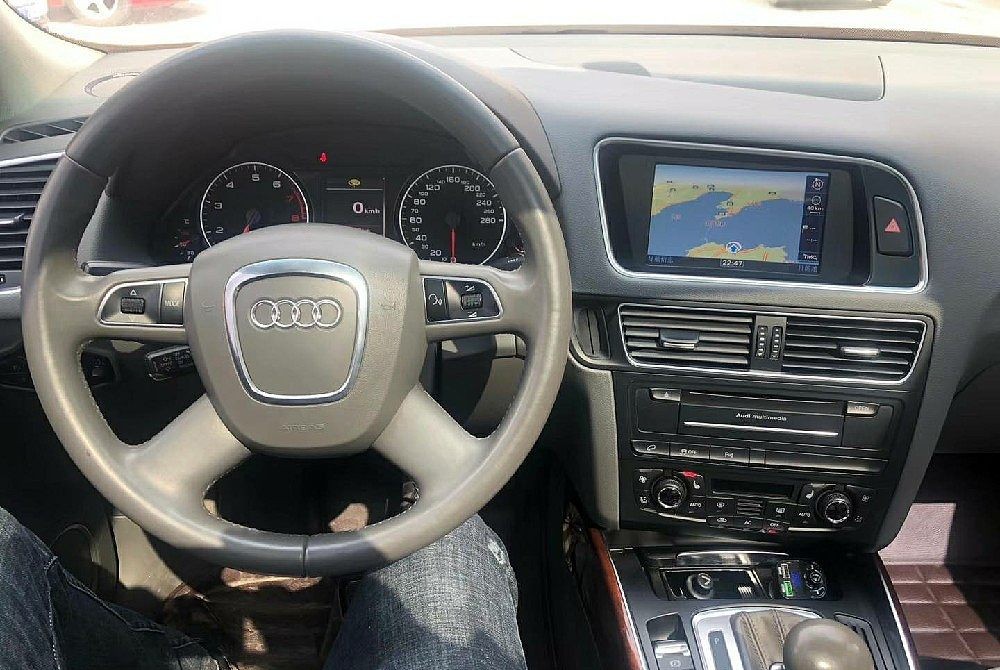 奥迪Q5 2010 款2.0 TFSI 豪华型