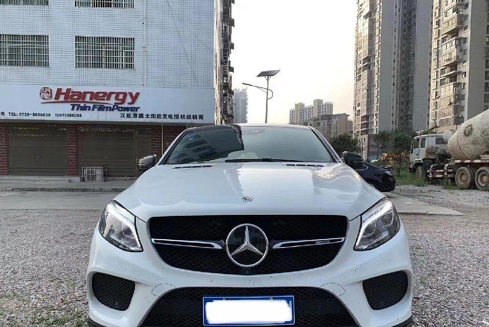 奔驰GLE级AMG 2018款 GLE 43 4MATIC 轿跑SUV 幻橙特别版