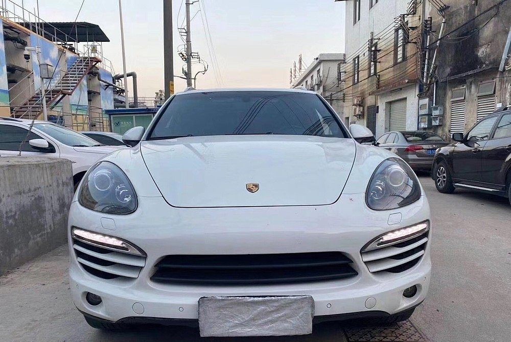 保时捷Cayenne 2014 款Cayenne Platinum Edition