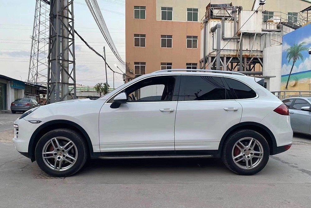 保时捷Cayenne 2014 款Cayenne Platinum Edition