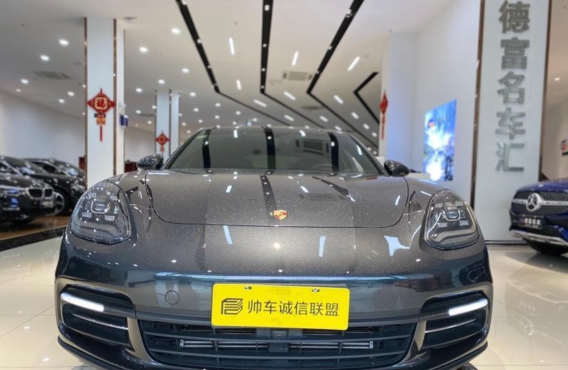 【常州】2018年12月 保时捷 Panamera  2017款 Panamera 行政加长版 3.0T 自动档