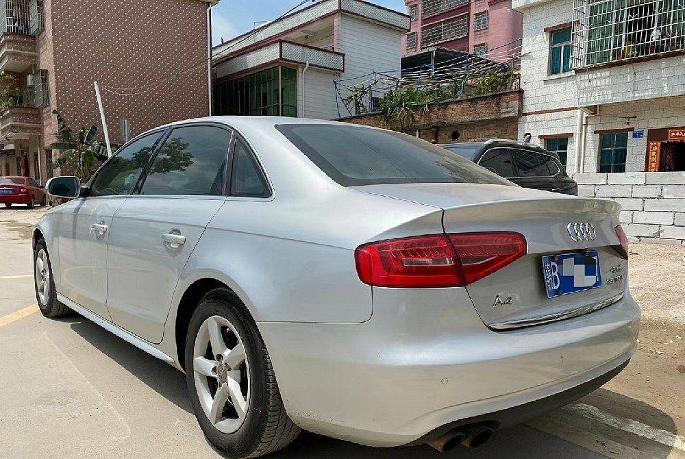 奥迪A4(进口) 2013款 40TFSI allroad quattro 舒适型