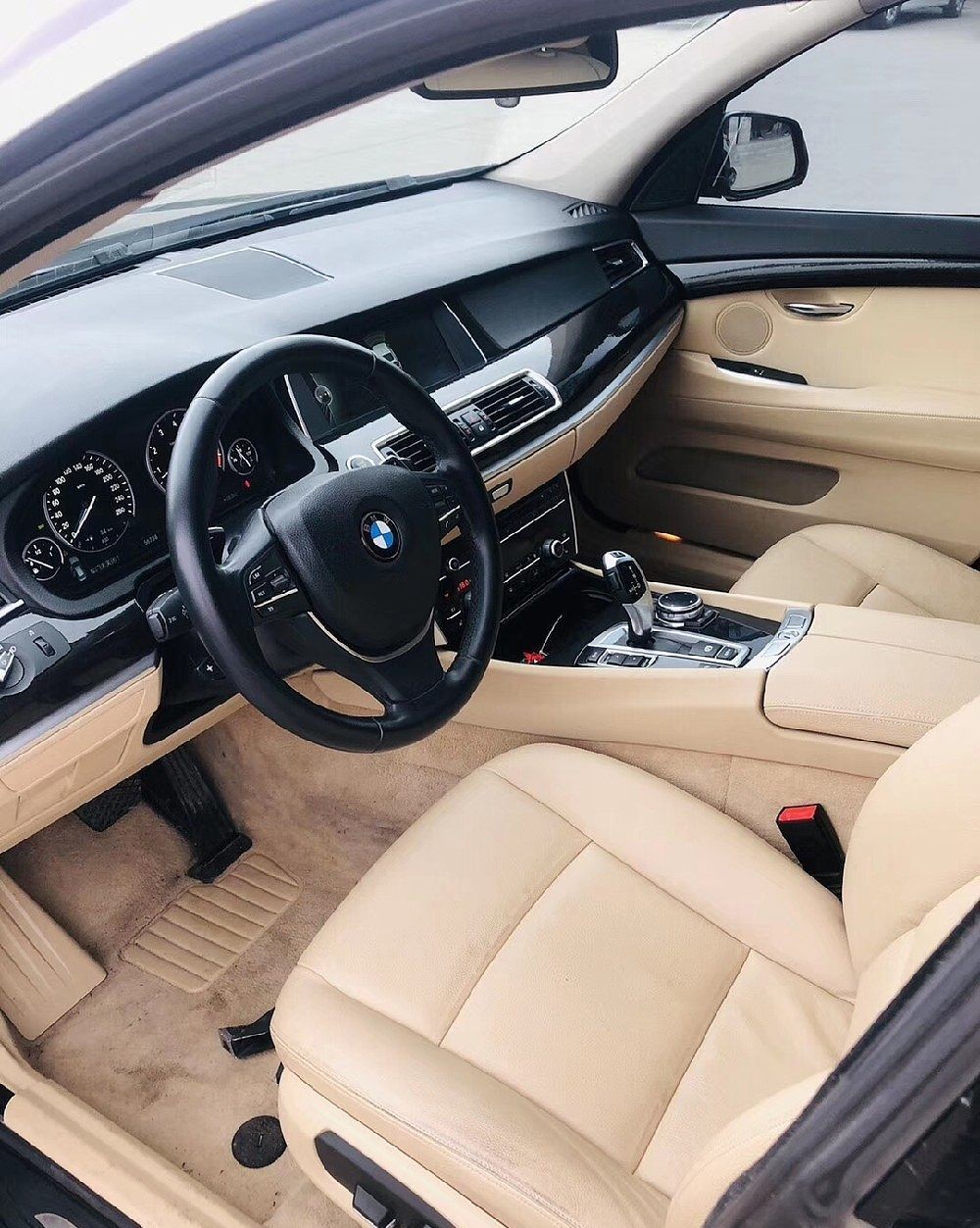 宝马5系2014款535li行政型风尚设计套装