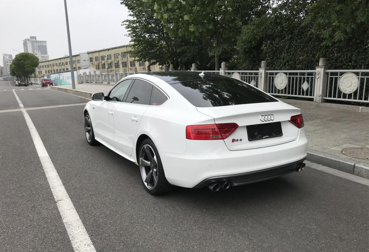宁波 14年10月 奥迪奥迪a5 13款sportback 50 Tfsi Quattro 手自一体抵押车 要买抵押车网 正规抵押车出售交易平台