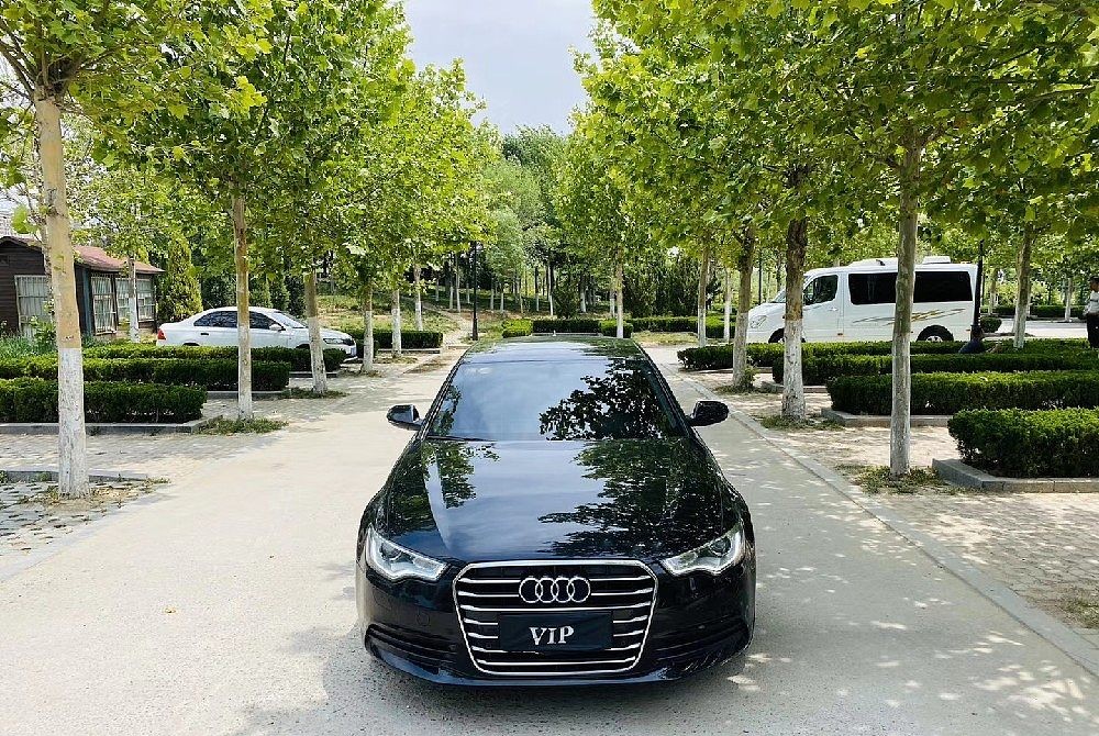 奥迪A6L 2019款2019款 55 TFSI quattro 尊享致雅版