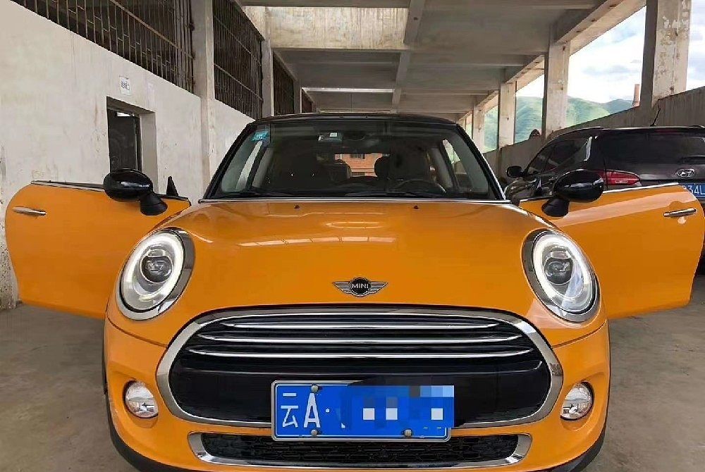 MINI 3-DOOR 2016 款1.5T COOPER 先锋派