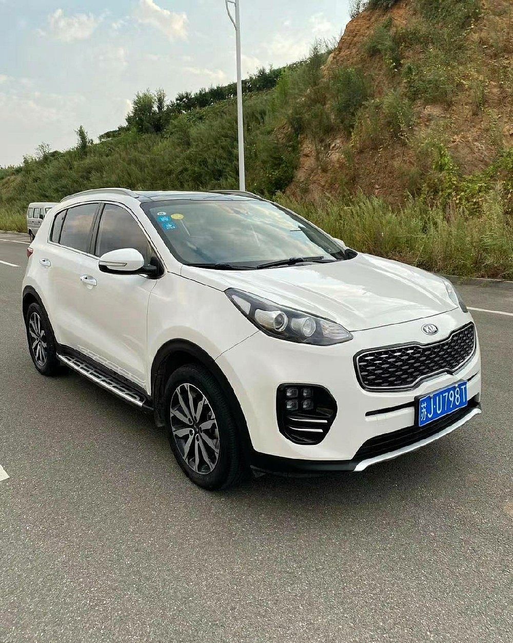 起亚KX5 2016 款1.6T 双离合 两驱 Premium