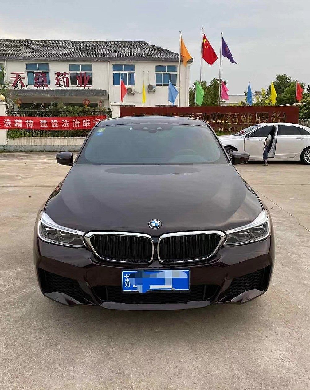 宝马6系(进口) 2016 款 640i xDrive 四门轿跑车