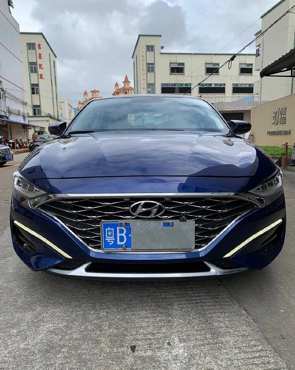 LA FESTA菲斯塔 2019款1.6T 190马力 280TGDi 运动版