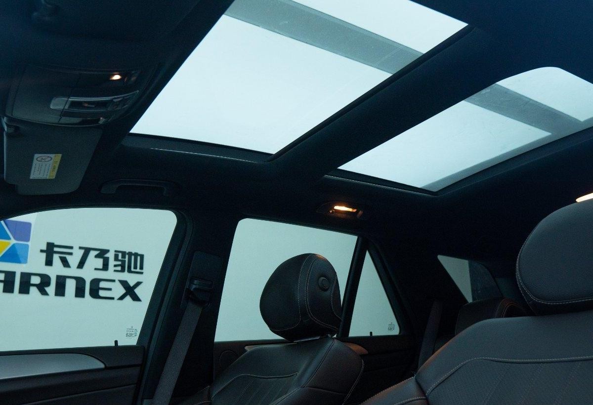【重庆】2015年12月 奔驰 奔驰GLE  2015款 GLE 320 4MATIC 自动档