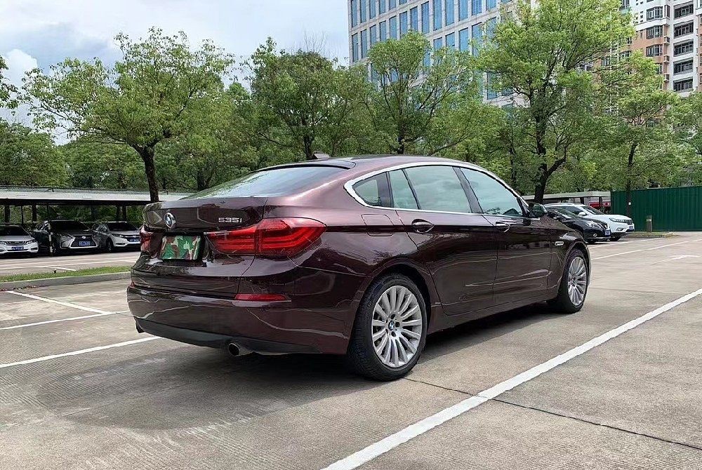 宝马5系GT(进口) 2015 款535i 豪华型