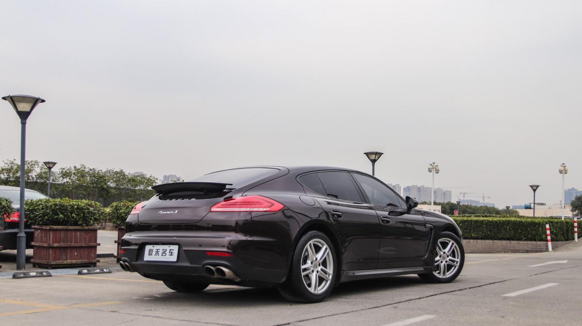 【杭州】2013年12月保时捷 Panamera  2014款 Panamera 4 3.0T自动档