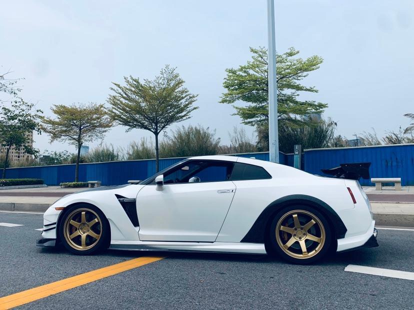 【深圳】2012年6月日产 GT-R  2012款 3.8T Premium Edition自动档