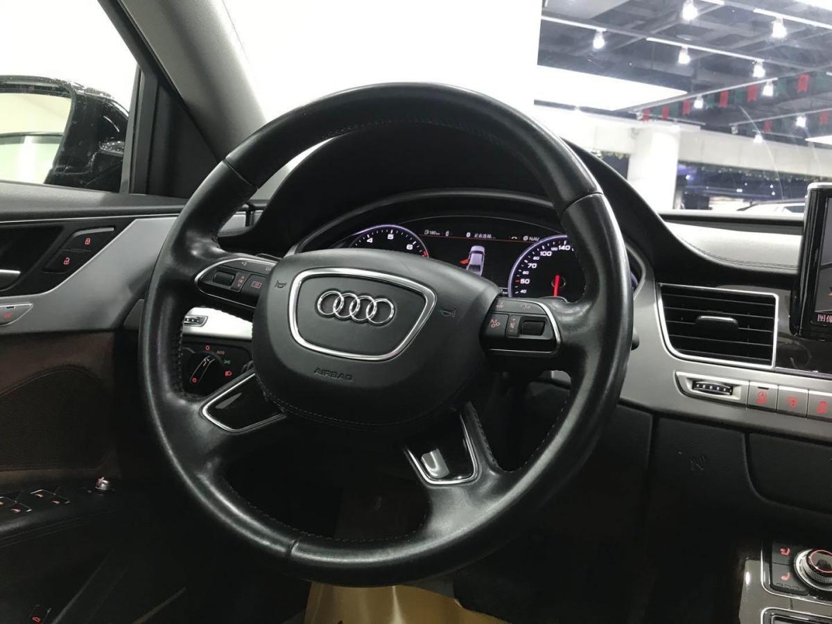 【重庆】2015年7月奥迪 奥迪A8  2014款 A8L 45 TFSI quattro豪华型手自一体